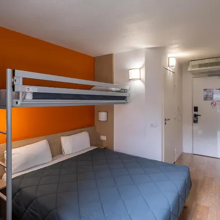 Hotel Première Classe Roissy - Aéroport Cdg - 2*