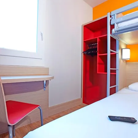 Première Classe Roissy - Aéroport Cdg - Hotel 2*